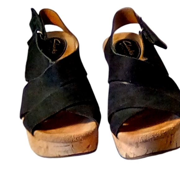 Clarks Shoes - - CLARKS | Artisan Black Leather platform wedge cork sandals women’s 6.5W